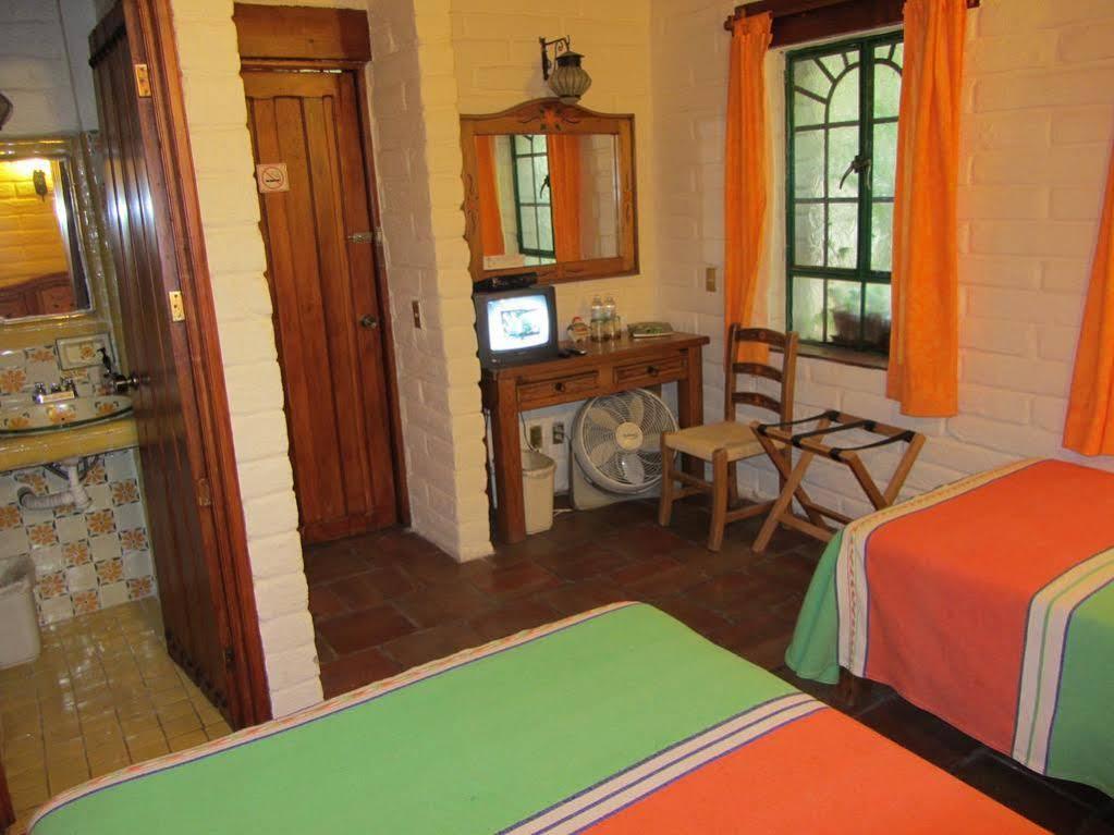 Casa Del Retono Bed & Breakfast Tlaquepaque Eksteriør bilde